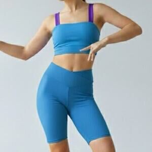 SET Theatricals dance 2 piece Purple blue Dancewear Crop Top Biker Shorts XS NWT